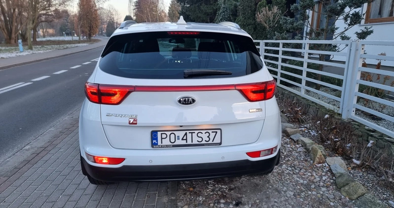 Kia Sportage cena 76999 przebieg: 126000, rok produkcji 2018 z Stryków małe 436